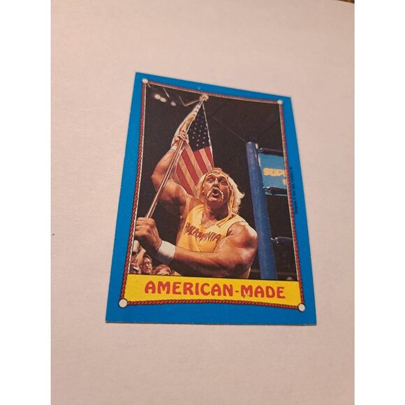 1987 Topps WWF Hulk Hogan #35 American Made Wrestling Trading Card Vintage - Picture 1 of 2